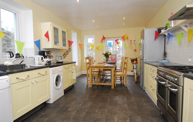 Hill Park Crescent, Greenbank, Plymouth - Image 1